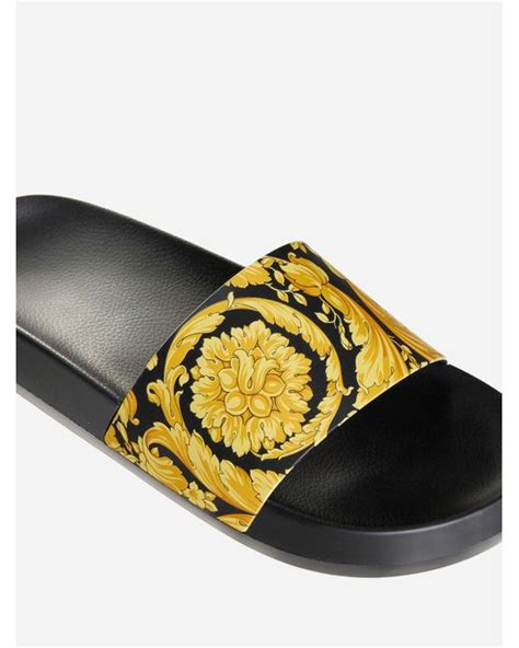 Versace Barocco Print Rubber Slippers 